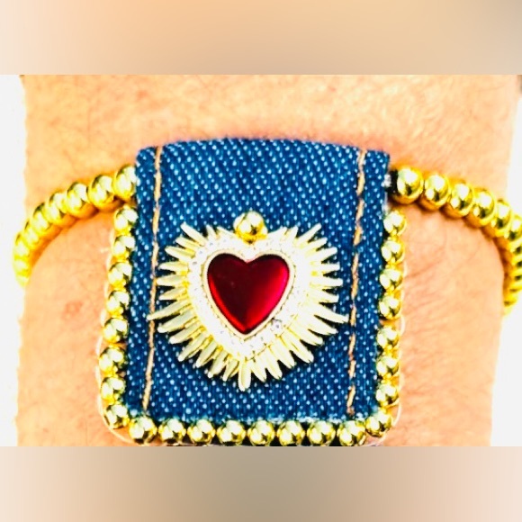 “Bursting Sacred Heart” of Jesus Immaculate Mary Catholic Ruby Red Jean Bracelet - Picture 1 of 16